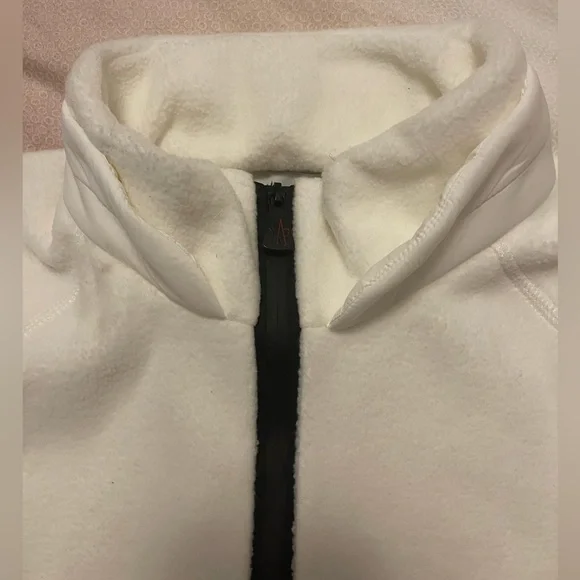 NWOT Moncler Grenoble Logo-patch zip-up Sweatshirt Size 14y - Picture 5 of 8